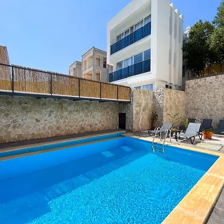 With Private Pool Garden - All Wac فيلة كاس